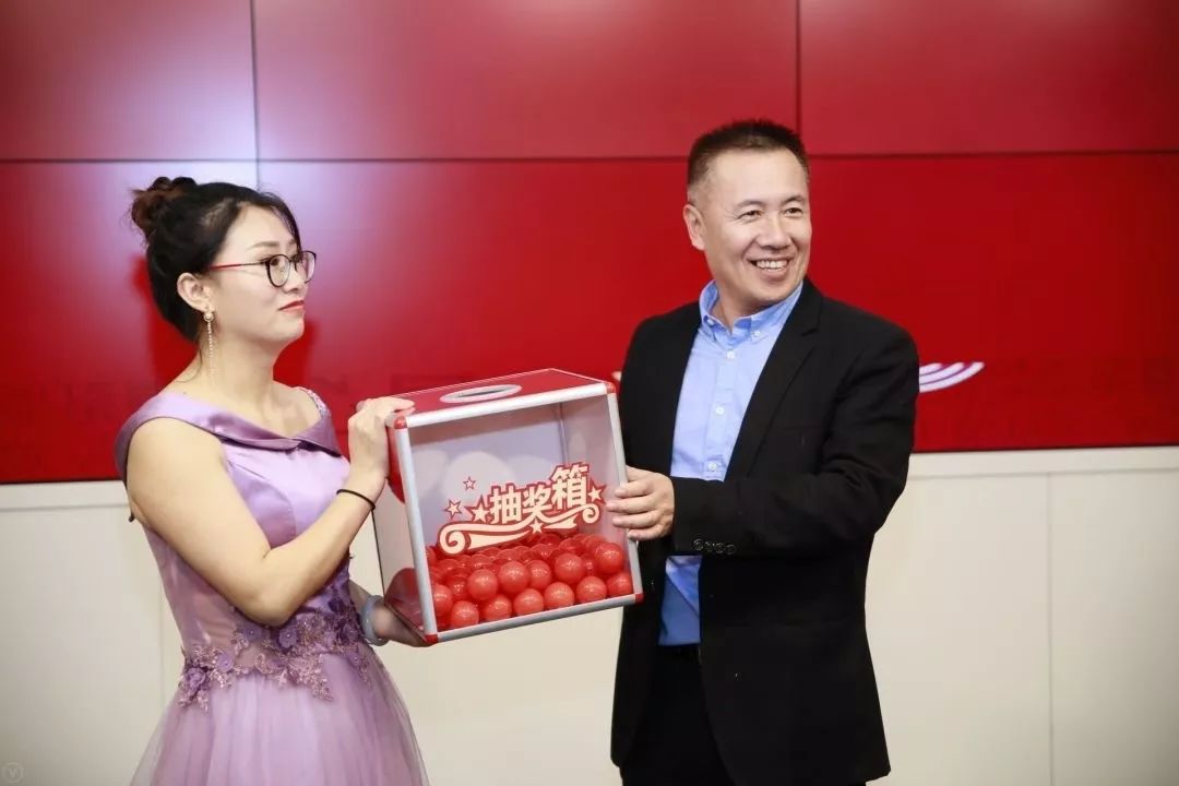 1605599520776322.jpg 9601827c13d5db8722e0901a554b7752.jpg